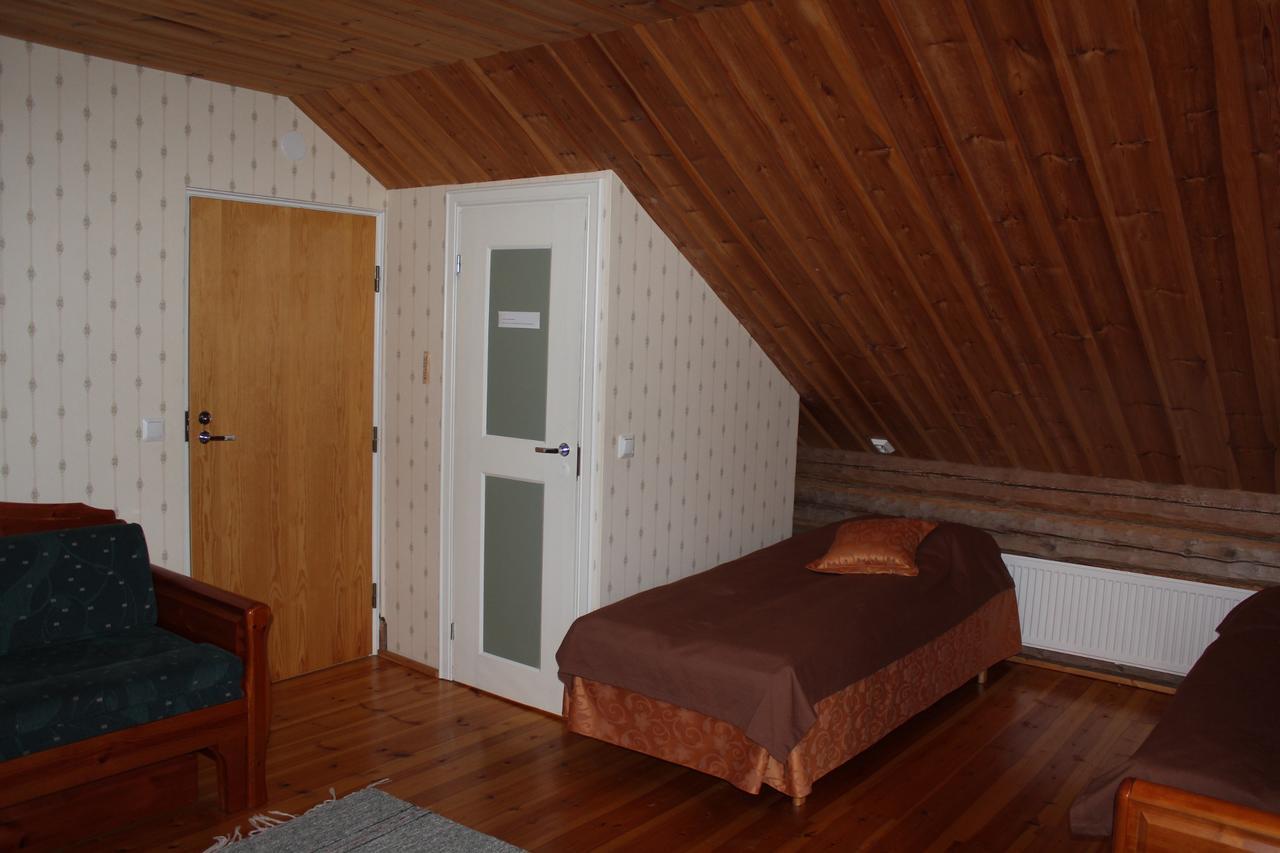Nukula Guestrooms Oravasaari Eksteriør bilde